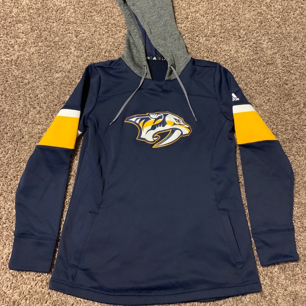 Adidas NASHVILLE PREDATORS Hoodie Sweatshirt Mens Sz S Blue Pullover Striped Arm